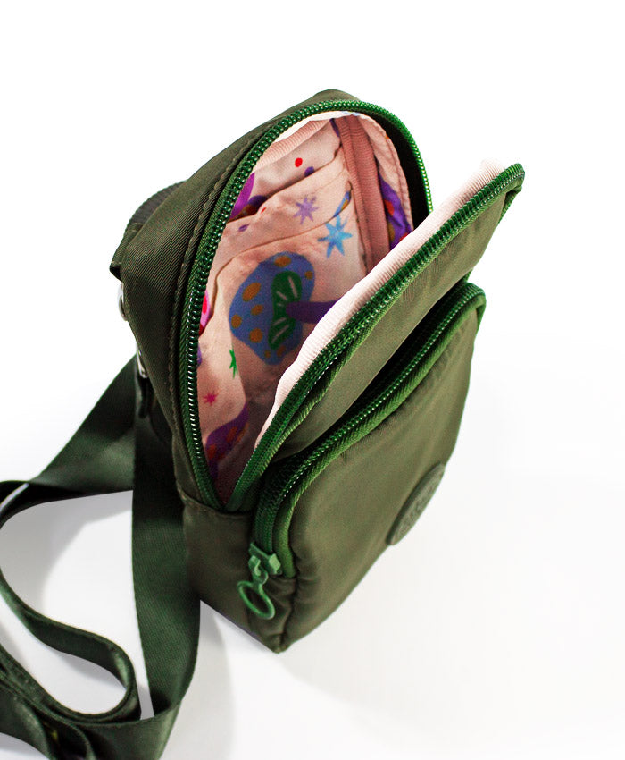 Cell Wallet Crossbody Oliva