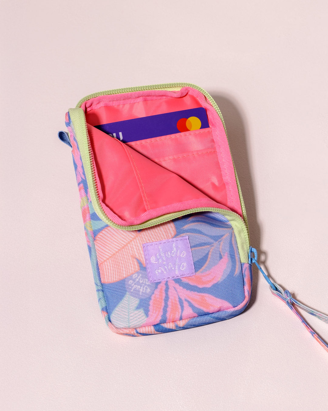 Cell Wallet Sweet Fauna